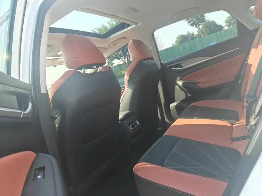 2022 ChangAn Eado 1.4T 160HP L4 7DCT,autocango,china used car exporter,china ev exporter,chinese used car exporter,chinese used ev exporter