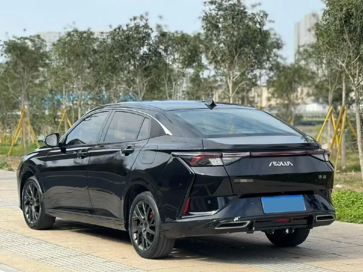 2020 DongFeng Aeolus YiXuan 1.5T 150HP L4 6DCT,autocango,china used car exporter,china ev exporter,chinese used car exporter,chinese used ev exporter