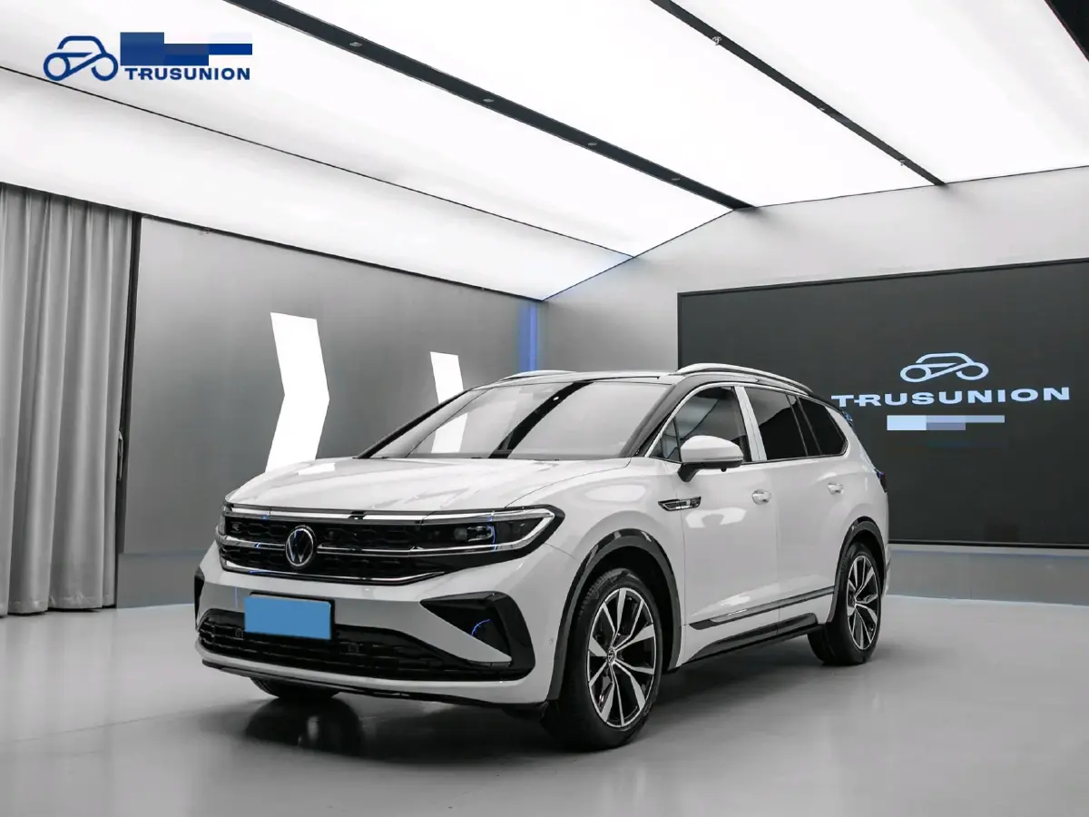 2021 Volkswagen Talagon 2.0T 220HP L4 7DCT