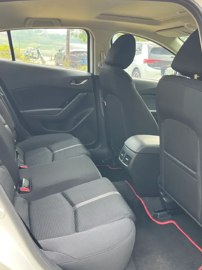 2019 Mazda 3 Axela 1.5L 117HP L4 6AT,autocango,china used car exporter,china ev exporter,chinese used car exporter,chinese used ev exporter