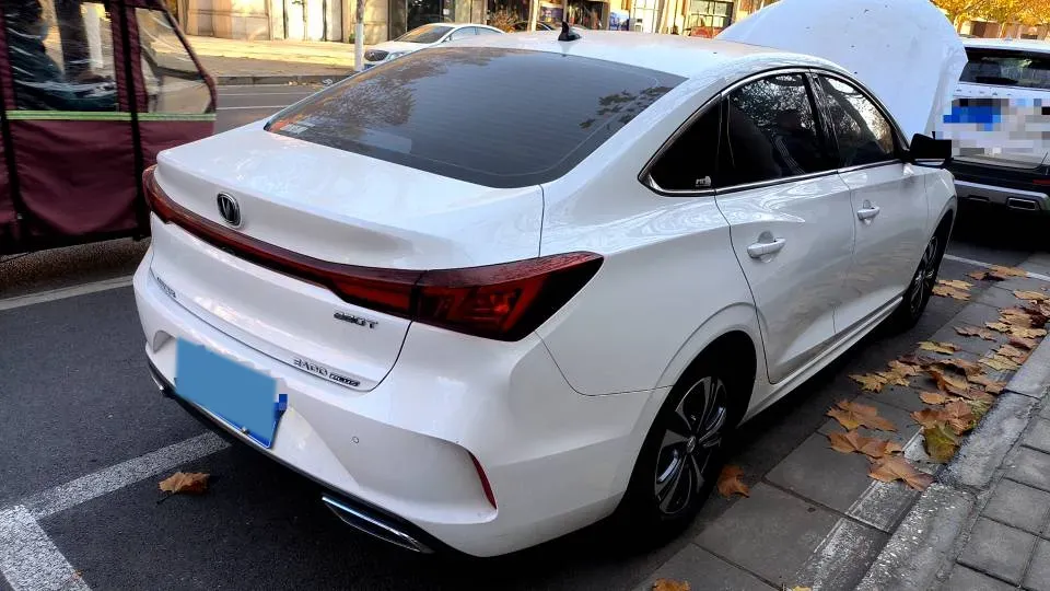 2021 ChangAn Eado 1.4T 160HP L4 7DCT,autocango,china used car exporter,china ev exporter,chinese used car exporter,chinese used ev exporter