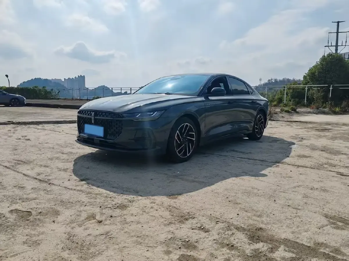 2022 Lincoln Z 2.0T 246HP L4 8AT