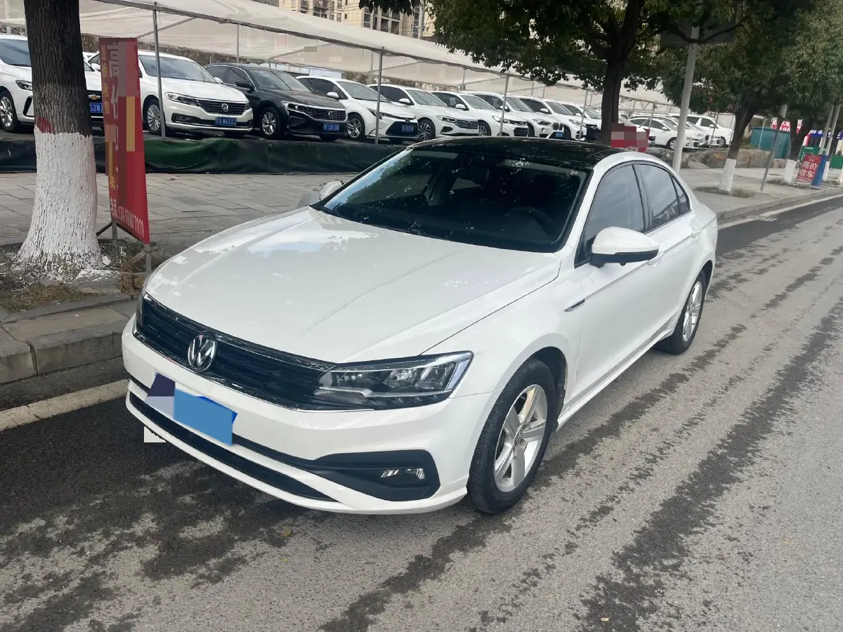 2019 Volkswagen Lamando 1.4T 131HP L4 7DCT