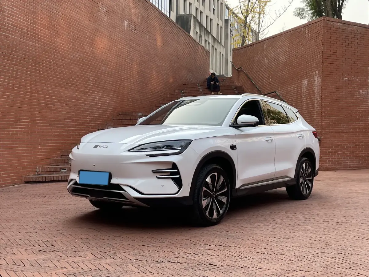 2025 BYD Song Plus BEV 71.8KWH