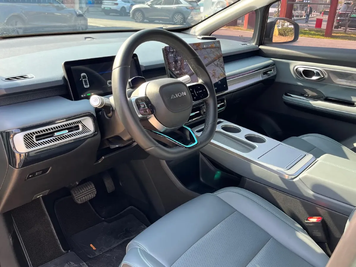 2023 Everus VE-1 BEV 61.3KWH,autocango,china used car exporter,china ev exporter,chinese used car exporter,chinese used ev exporter