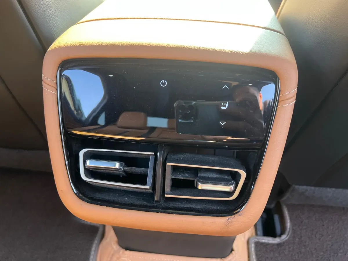 2024 Mazda EZ-6 REEV 95HP REEV 28.4KWH,autocango,china used car exporter,china ev exporter,chinese used car exporter,chinese used ev exporter