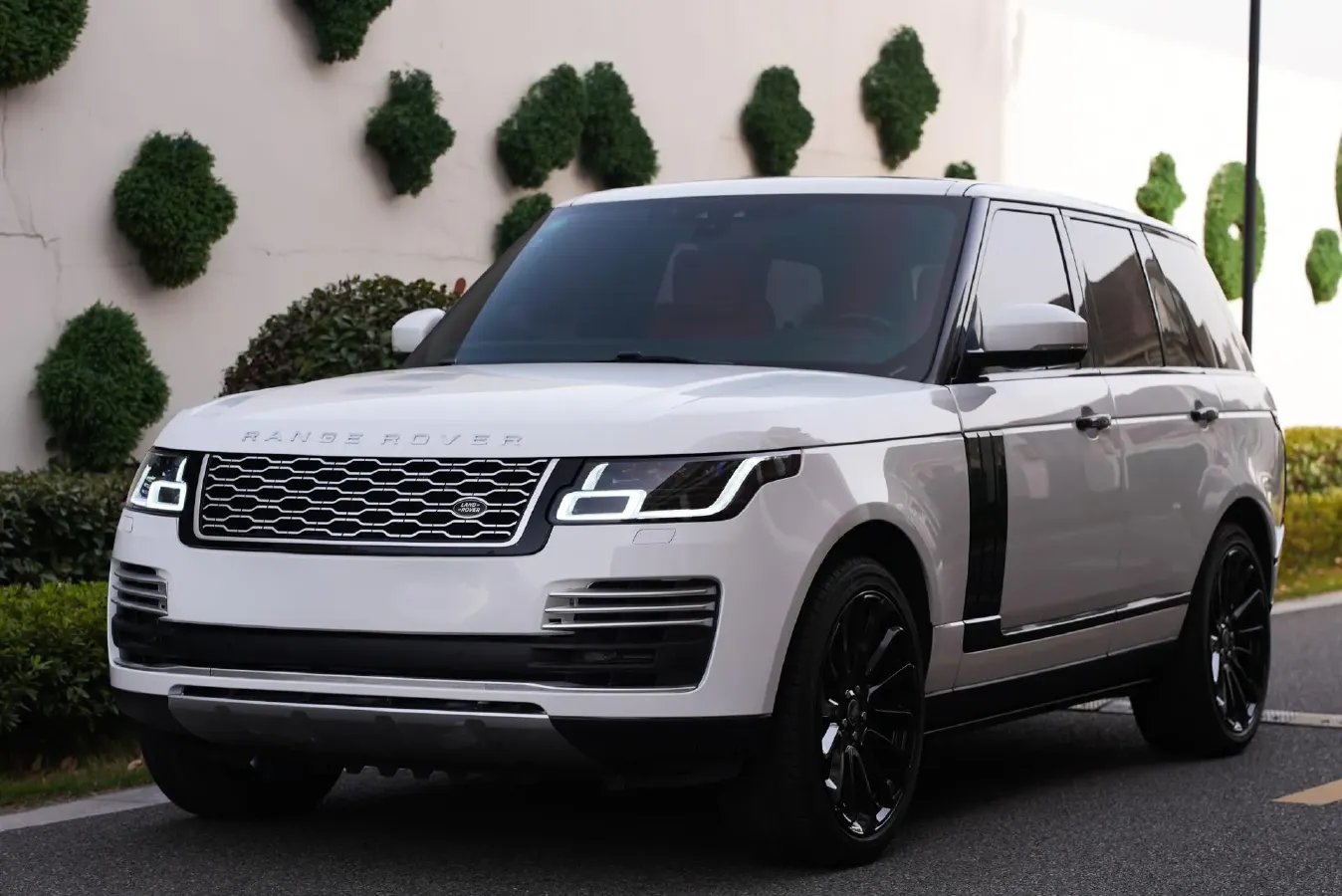 2016 Land Rover Range Rover Evoque 2.0T 241HP L4 9AT,autocango,china used car exporter,china ev exporter,chinese used car exporter,chinese used ev exporter