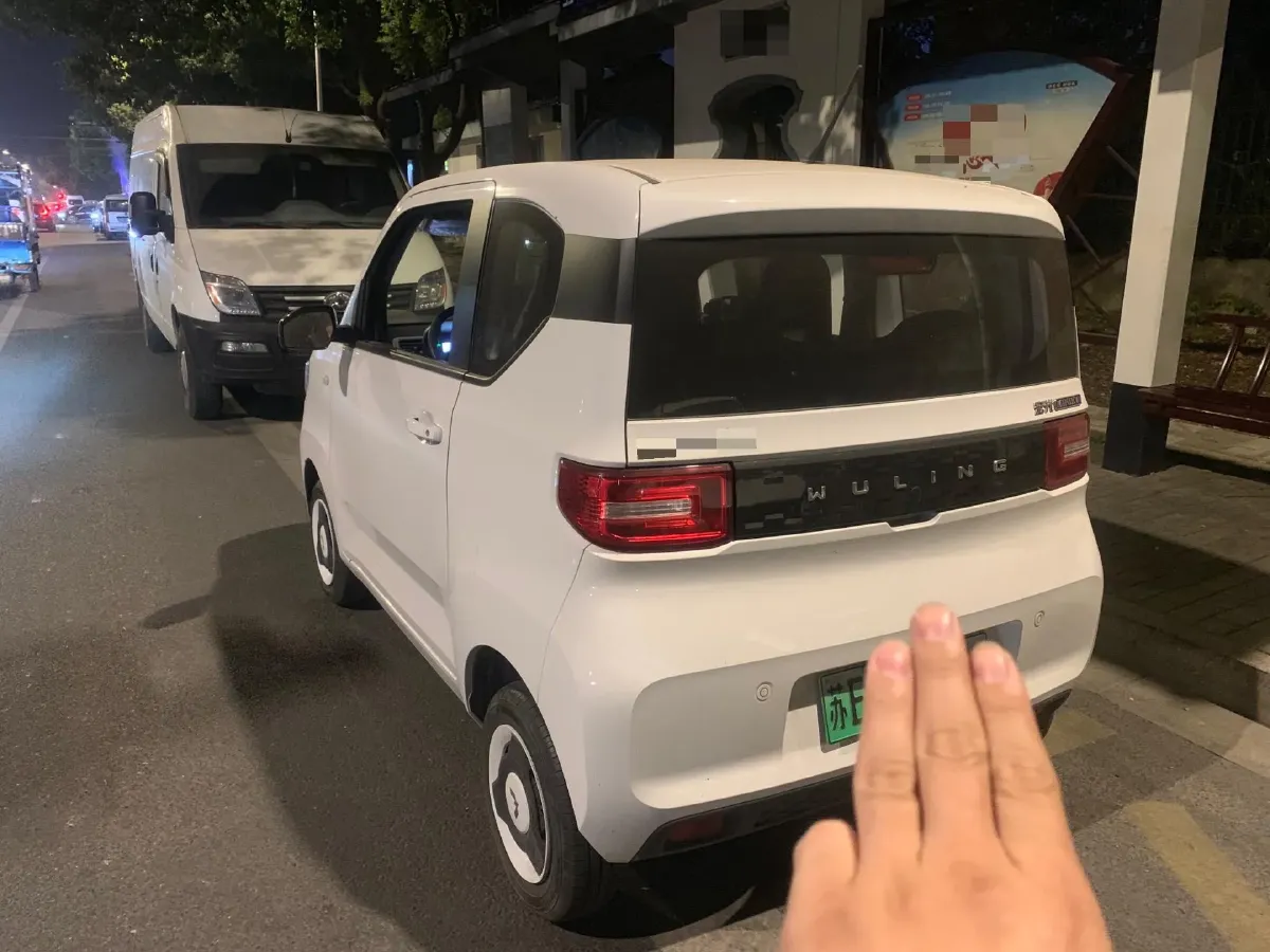 2020 WuLing HongGuang MINI EV BEV 9.3KWH,autocango,china used car exporter,china ev exporter,chinese used car exporter,chinese used ev exporter