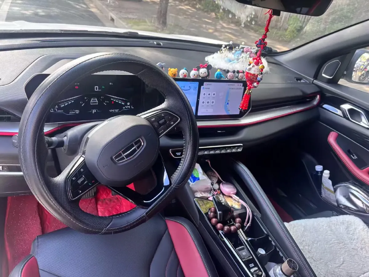 2023 Geely Coolray 1.5T 181HP L4 7DCT,autocango,china used car exporter,china ev exporter,chinese used car exporter,chinese used ev exporter