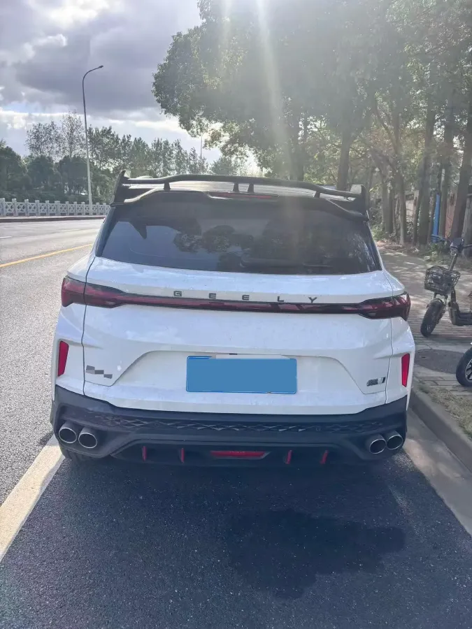 2023 Geely Coolray 1.5T 181HP L4 7DCT,autocango,china used car exporter,china ev exporter,chinese used car exporter,chinese used ev exporter