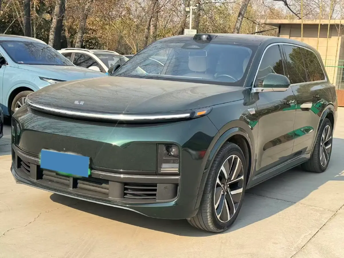 2024 Toyota Land Cruiser Prado 2.4T 282HP L4 8AT Hybrid