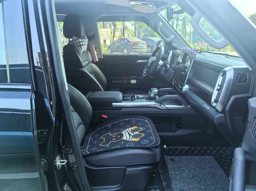 2023 Jetour Traveller 2.0T 254HP L4 7DCT,autocango,china used car exporter,china ev exporter,chinese used car exporter,chinese used ev exporter