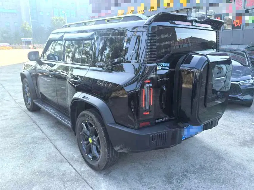 2023 Jetour Traveller 2.0T 254HP L4 7DCT,autocango,china used car exporter,china ev exporter,chinese used car exporter,chinese used ev exporter