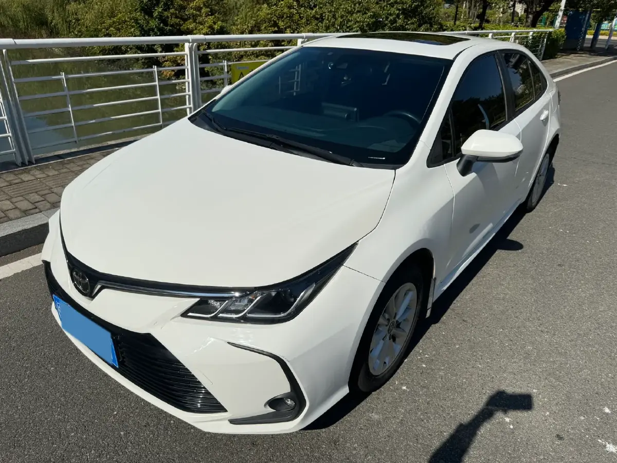 2021 Toyota Corolla 1.2T 116HP L4 CVT