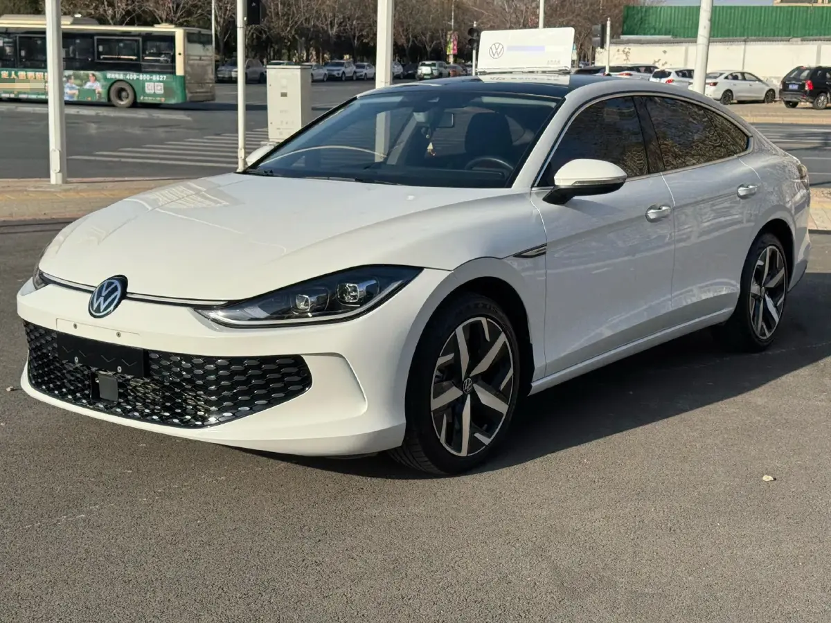 2022 Exceed TXL 2.0T 261HP L4 7DCT