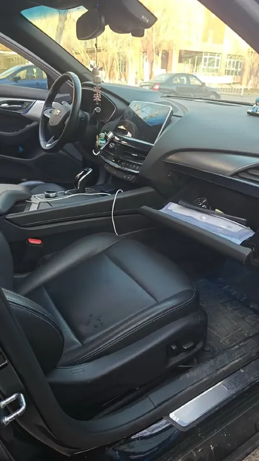 2022 Cadillac CT5 2.0T 237HP L4 10AT,autocango,china used car exporter,china ev exporter,chinese used car exporter,chinese used ev exporter