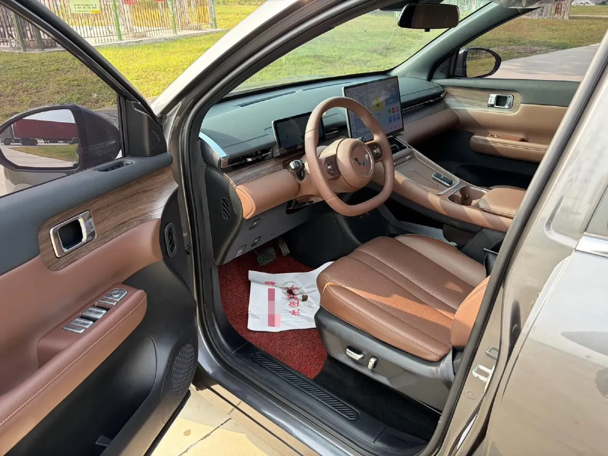 2024 WuLing XingGuangS 1.5L 106HP L4 E-CVT PHEV 20.5KWH,autocango,china used car exporter,china ev exporter,chinese used car exporter,chinese used ev exporter