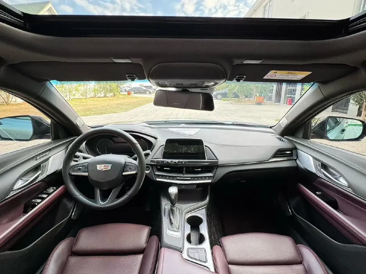 2022 Cadillac CT4 2.0T 237HP L4 8AT,autocango,china used car exporter,china ev exporter,chinese used car exporter,chinese used ev exporter