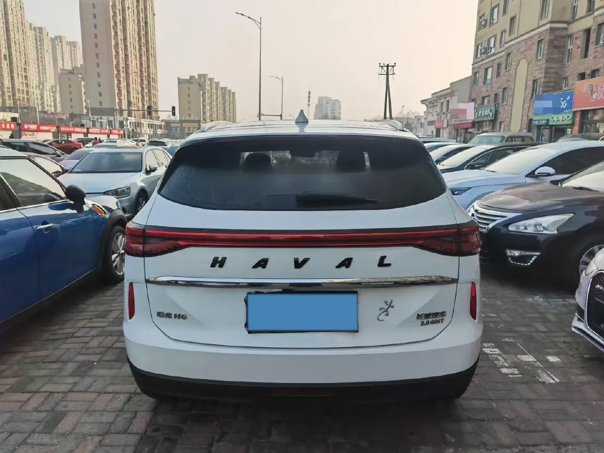 2021 Haval H6 2.0T 211HP L4 7DCT,autocango,china used car exporter,china ev exporter,chinese used car exporter,chinese used ev exporter