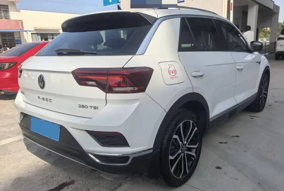 2021 Volkswagen T-Roc 1.4T 150HP L4 7DCT,autocango,china used car exporter,china ev exporter,chinese used car exporter,chinese used ev exporter