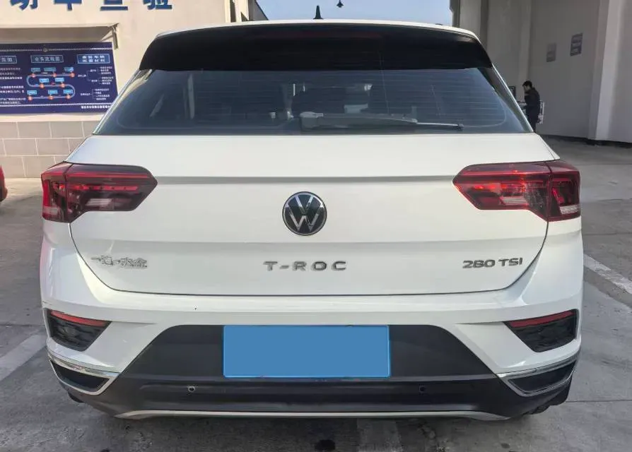 2021 Volkswagen T-Roc 1.4T 150HP L4 7DCT,autocango,china used car exporter,china ev exporter,chinese used car exporter,chinese used ev exporter