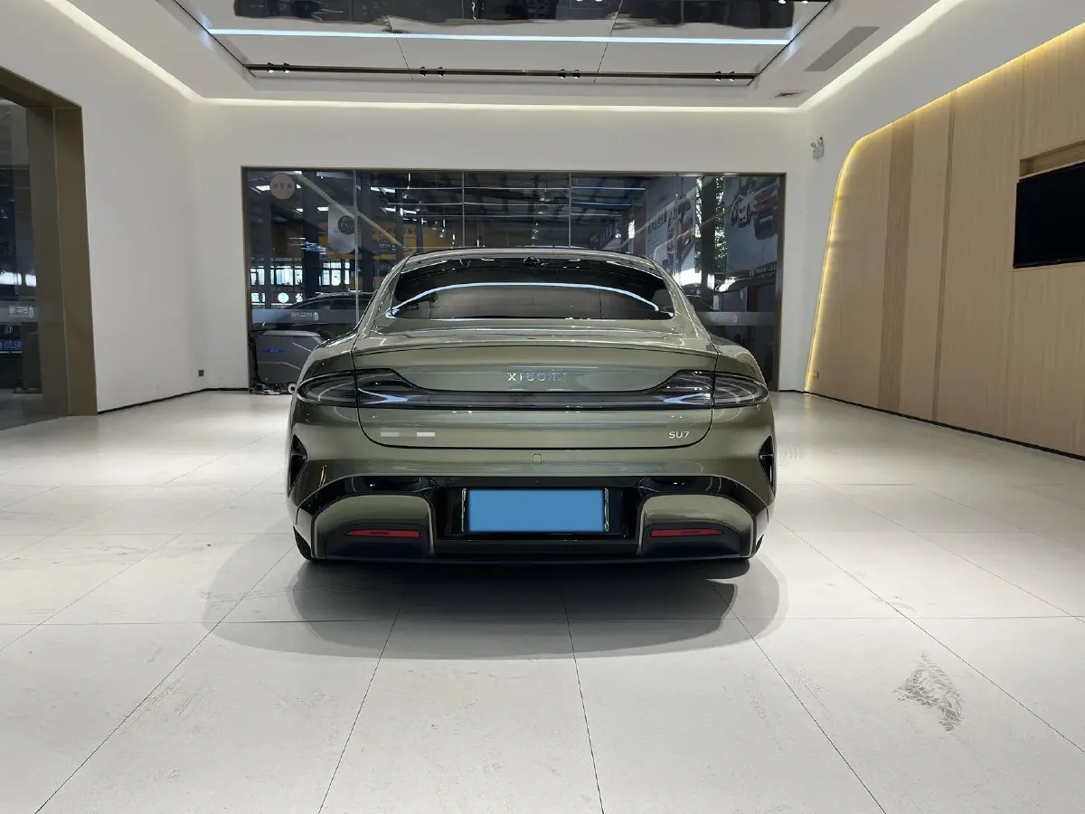 2024 MI SU7 BEV 73.6KWH,autocango,china used car exporter,china ev exporter,chinese used car exporter,chinese used ev exporter