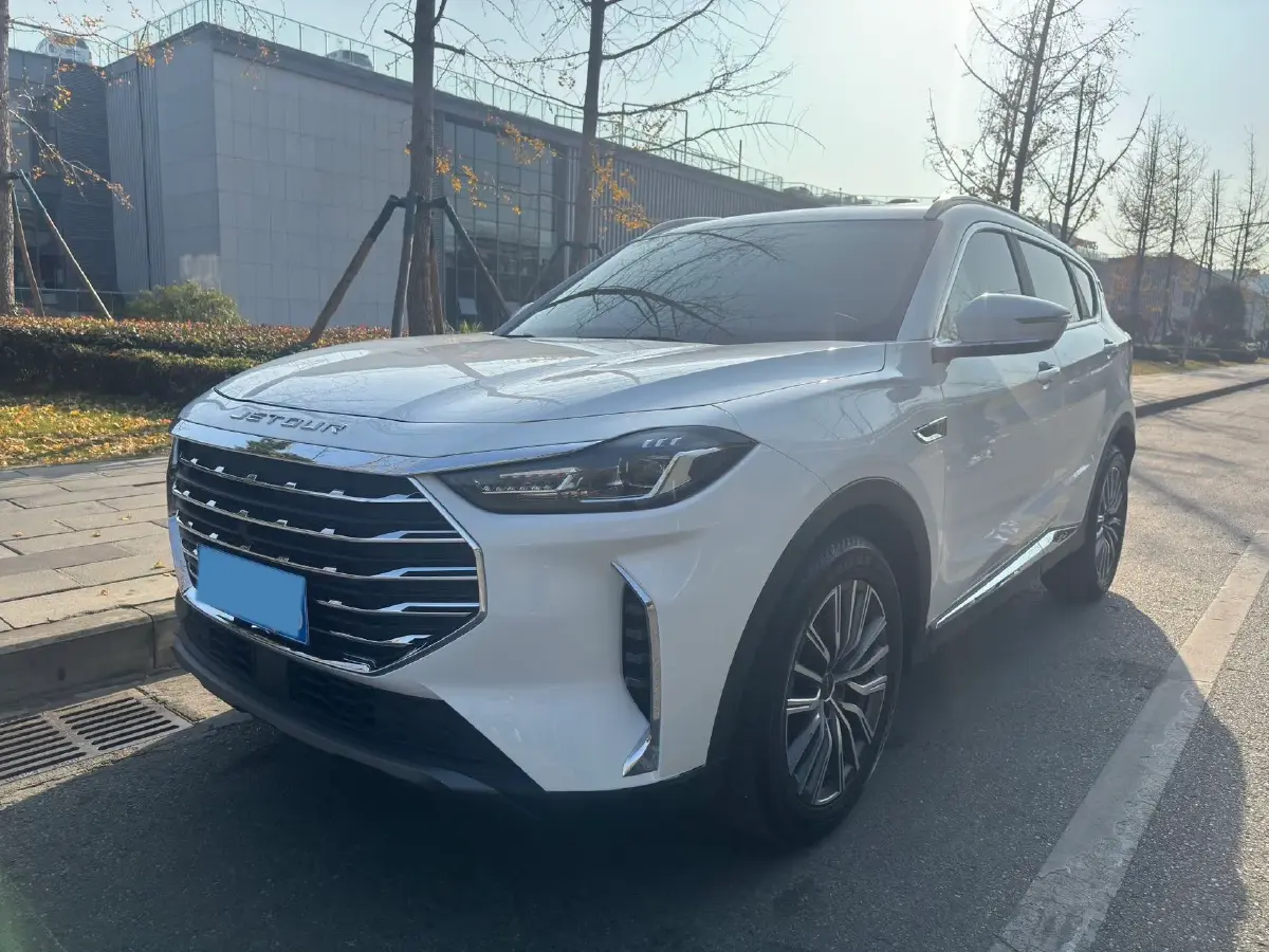 2024 Jetour X70 Plus 1.5T 156HP L4 6DCT