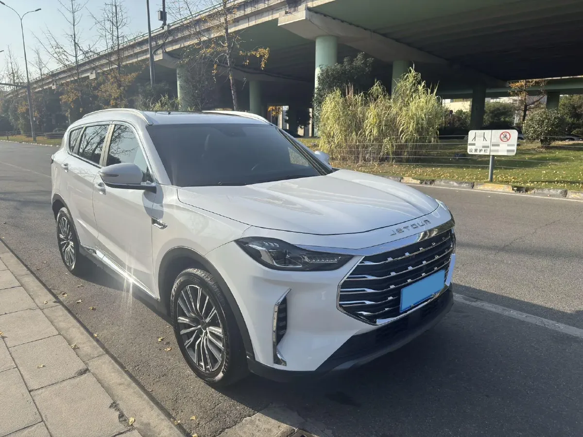 2024 Jetour X70 Plus 1.5T 156HP L4 6DCT,autocango,china used car exporter,china ev exporter,chinese used car exporter,chinese used ev exporter