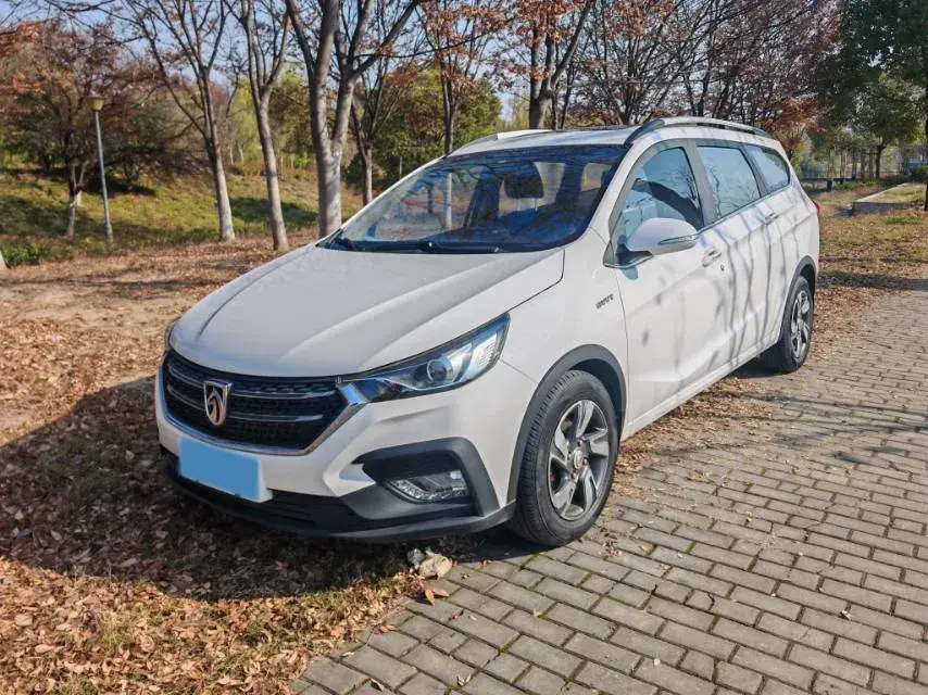 2018 BaoJun 360 1.5L 112HP L4 6MT