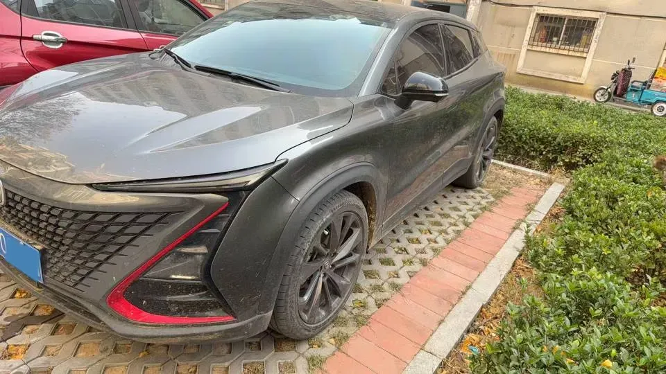 2020 ChangAn UNI-T 1.5T 180HP L4 7DCT,autocango,china used car exporter,china ev exporter,chinese used car exporter,chinese used ev exporter