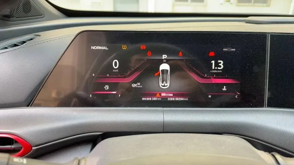 2020 ChangAn UNI-T 1.5T 180HP L4 7DCT,autocango,china used car exporter,china ev exporter,chinese used car exporter,chinese used ev exporter