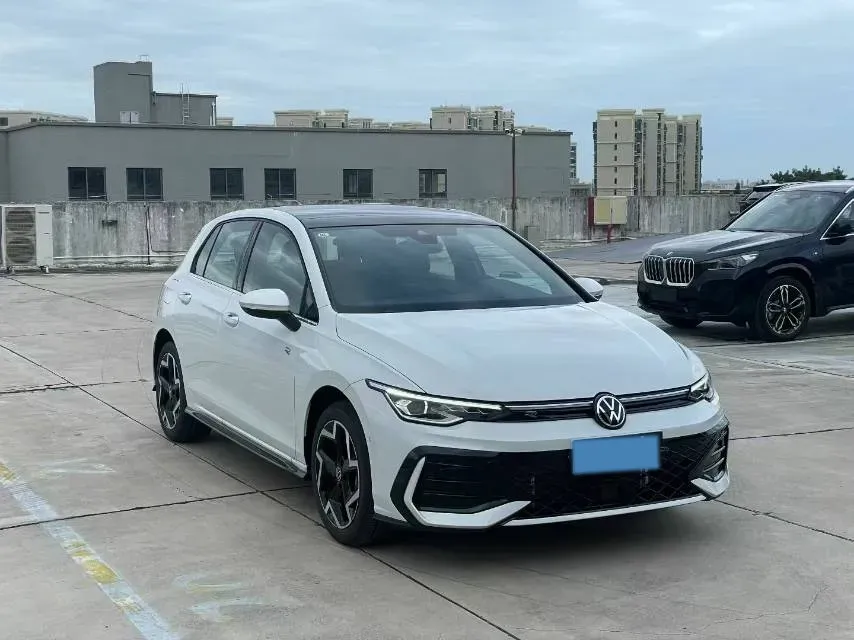2025 Volkswagen Golf 1.5T 160HP L4 7DCT,autocango,china used car exporter,china ev exporter,chinese used car exporter,chinese used ev exporter