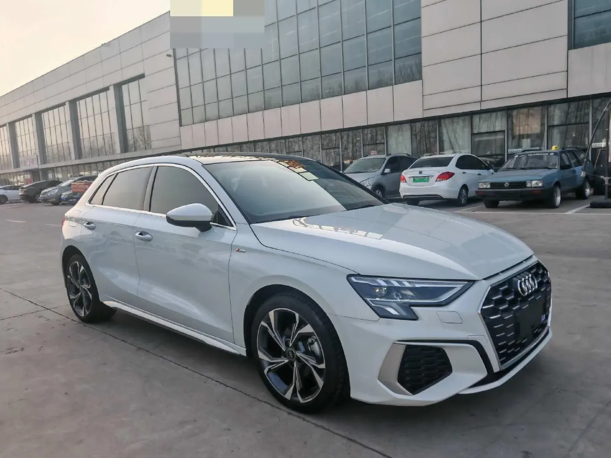 2022 Audi A3 1.4T 150HP L4 7DCT,autocango,china used car exporter,china ev exporter,chinese used car exporter,chinese used ev exporter