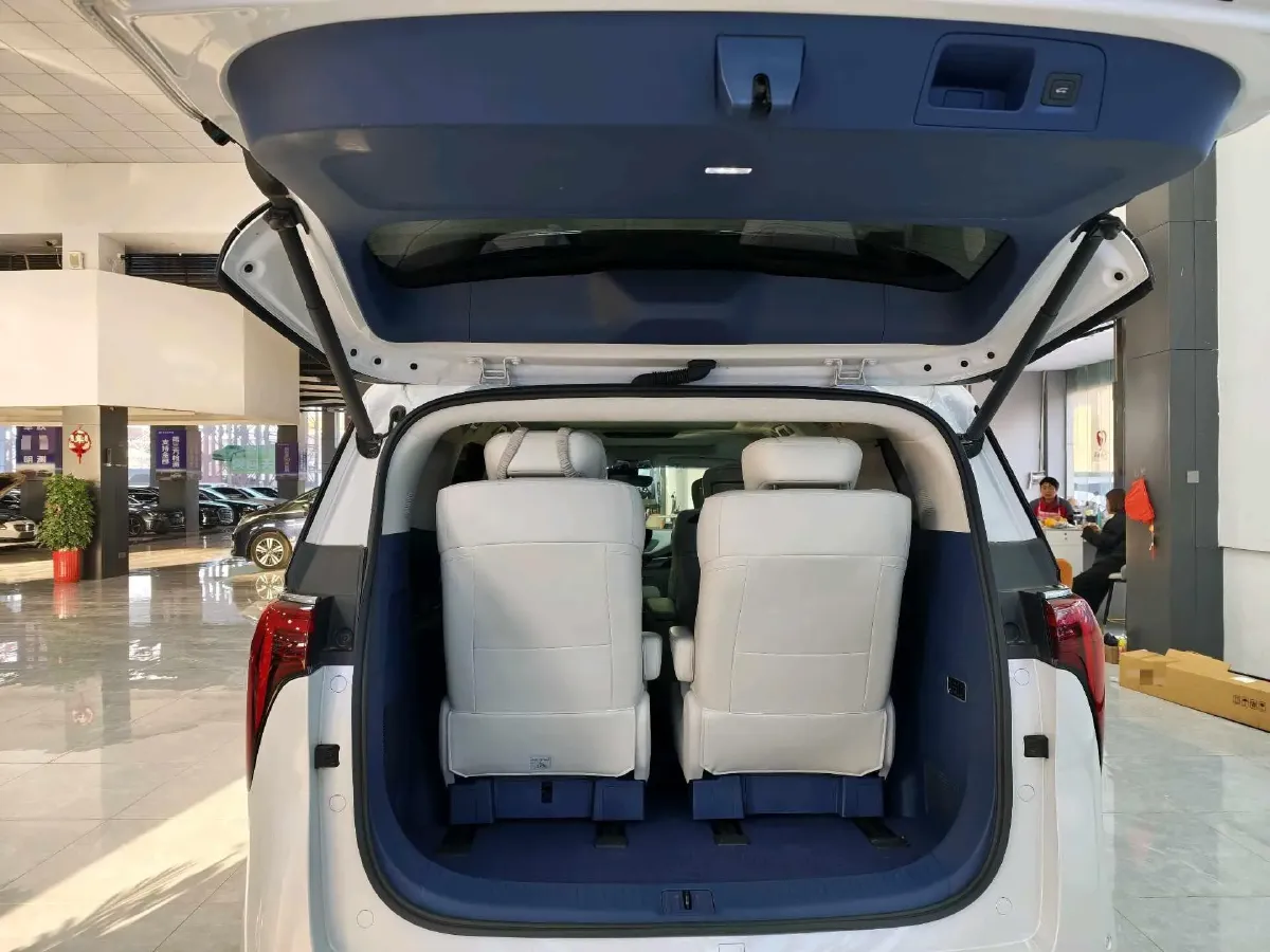 2023 Buick Century 2.0T 237HP L4 9AT,autocango,china used car exporter,china ev exporter,chinese used car exporter,chinese used ev exporter