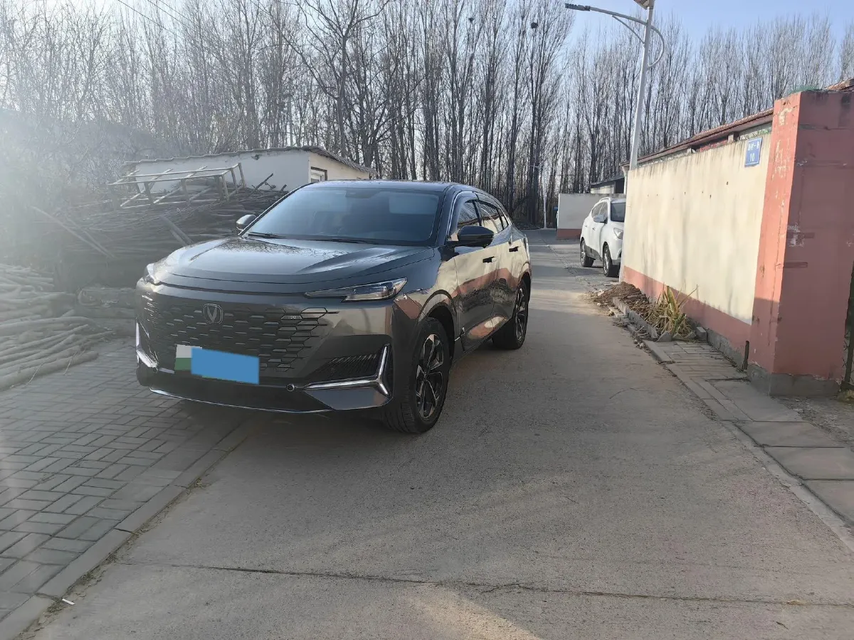 2023 ChangAn UNI-K iDD 1.5T 170HP L4 6TCT PHEV 28.39KWH,autocango,china used car exporter,china ev exporter,chinese used car exporter,chinese used ev exporter