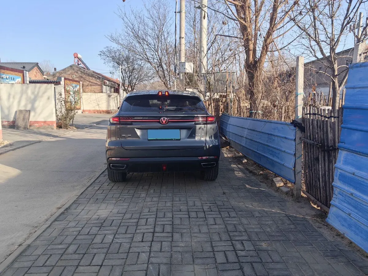 2023 ChangAn UNI-K iDD 1.5T 170HP L4 6TCT PHEV 28.39KWH,autocango,china used car exporter,china ev exporter,chinese used car exporter,chinese used ev exporter