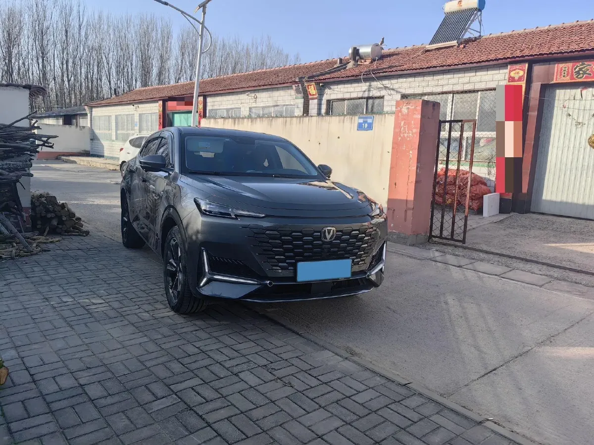 2023 ChangAn UNI-K iDD 1.5T 170HP L4 6TCT PHEV 28.39KWH,autocango,china used car exporter,china ev exporter,chinese used car exporter,chinese used ev exporter