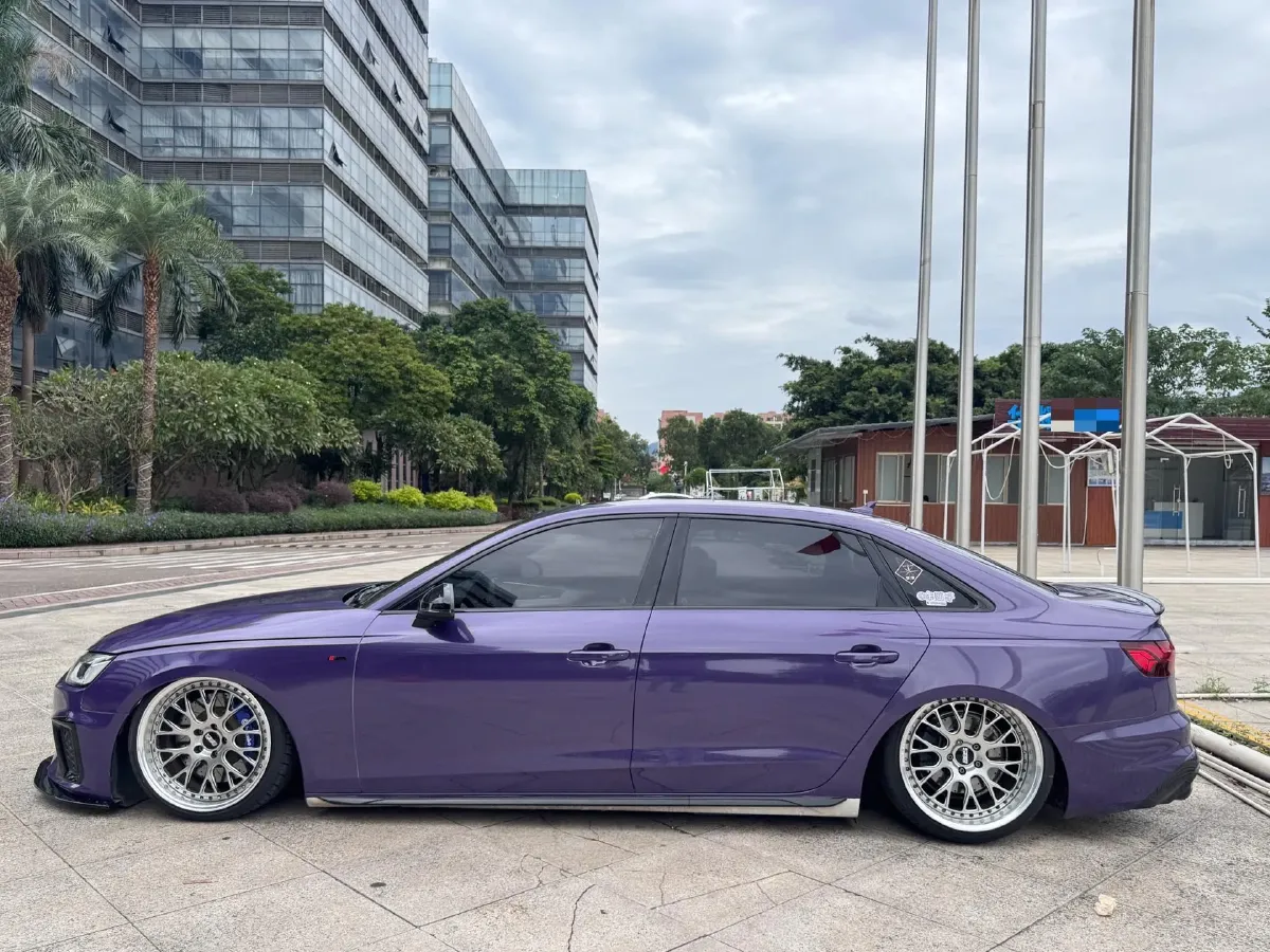 2022 Audi A4L 2.0T 190HP L4 7DCT,autocango,china used car exporter,china ev exporter,chinese used car exporter,chinese used ev exporter