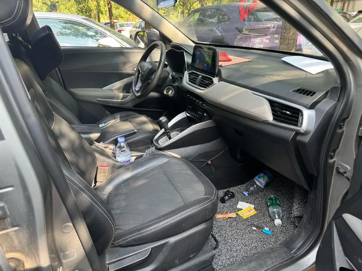 2017 BaoJun 510 1.5L 112HP L4 6MT,autocango,china used car exporter,china ev exporter,chinese used car exporter,chinese used ev exporter