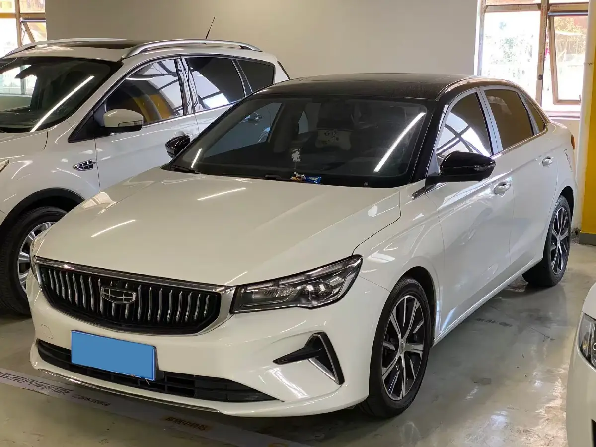 2022 Geely Emgrand 1.5L 114HP L4 CVT