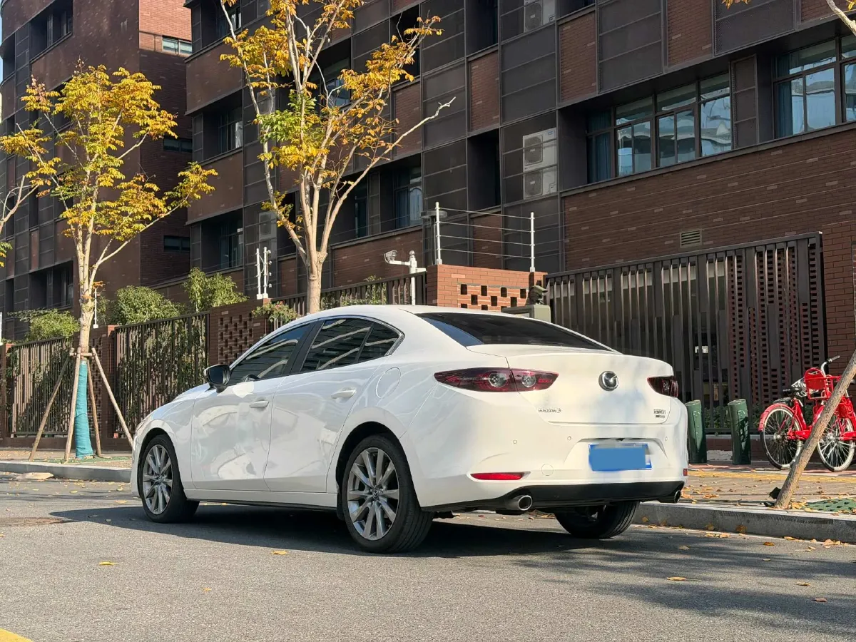 2020 Mazda 3 Axela 2.0L 158HP L4 6AT,autocango,china used car exporter,china ev exporter,chinese used car exporter,chinese used ev exporter