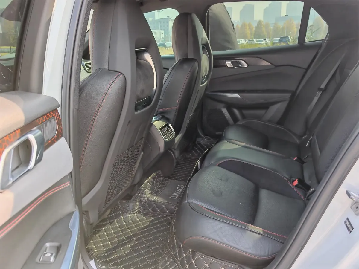 2018 Toyota C-HR 2.0L 171HP L4 CVT,autocango,china used car exporter,china ev exporter,chinese used car exporter,chinese used ev exporter