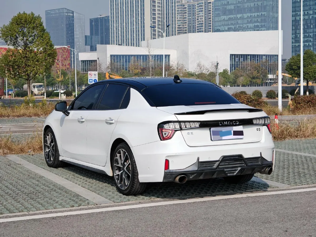 2018 Toyota C-HR 2.0L 171HP L4 CVT,autocango,china used car exporter,china ev exporter,chinese used car exporter,chinese used ev exporter