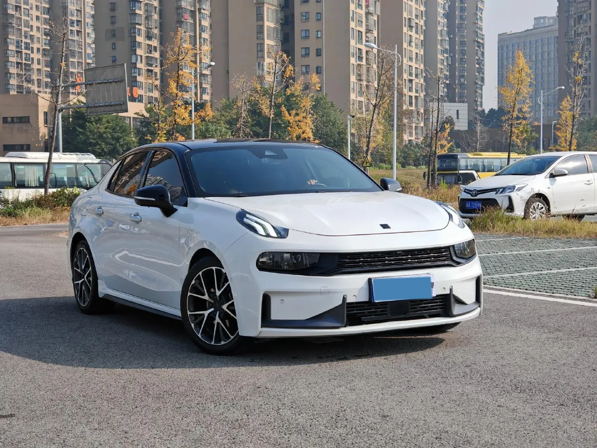 2018 Toyota C-HR 2.0L 171HP L4 CVT,autocango,china used car exporter,china ev exporter,chinese used car exporter,chinese used ev exporter