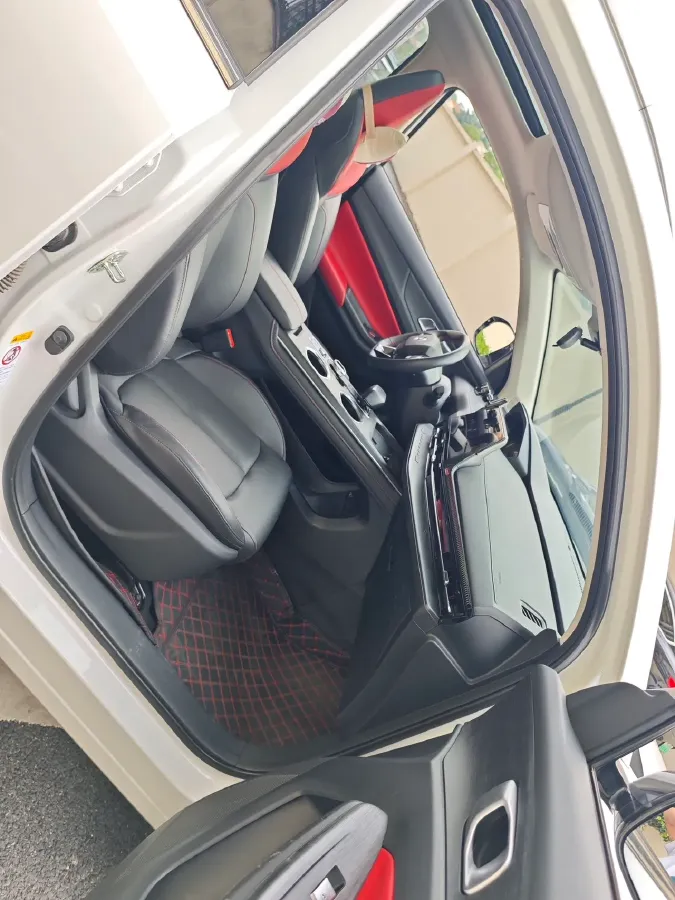 2022 ChangAn Oshan X7 Plus 1.5T 188HP L4 7DCT,autocango,china used car exporter,china ev exporter,chinese used car exporter,chinese used ev exporter