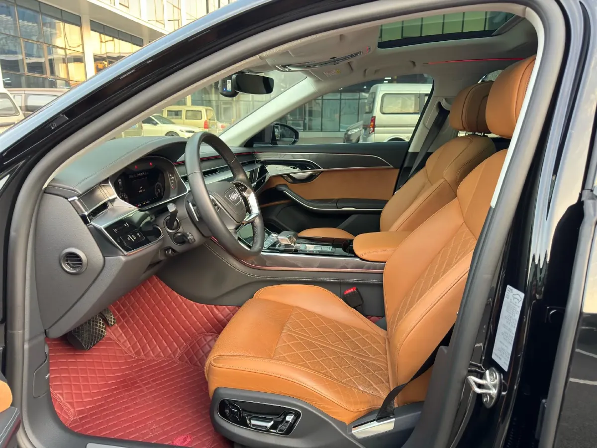 2024 Audi A8 3.0T 286HP V6 8AT,autocango,china used car exporter,china ev exporter,chinese used car exporter,chinese used ev exporter