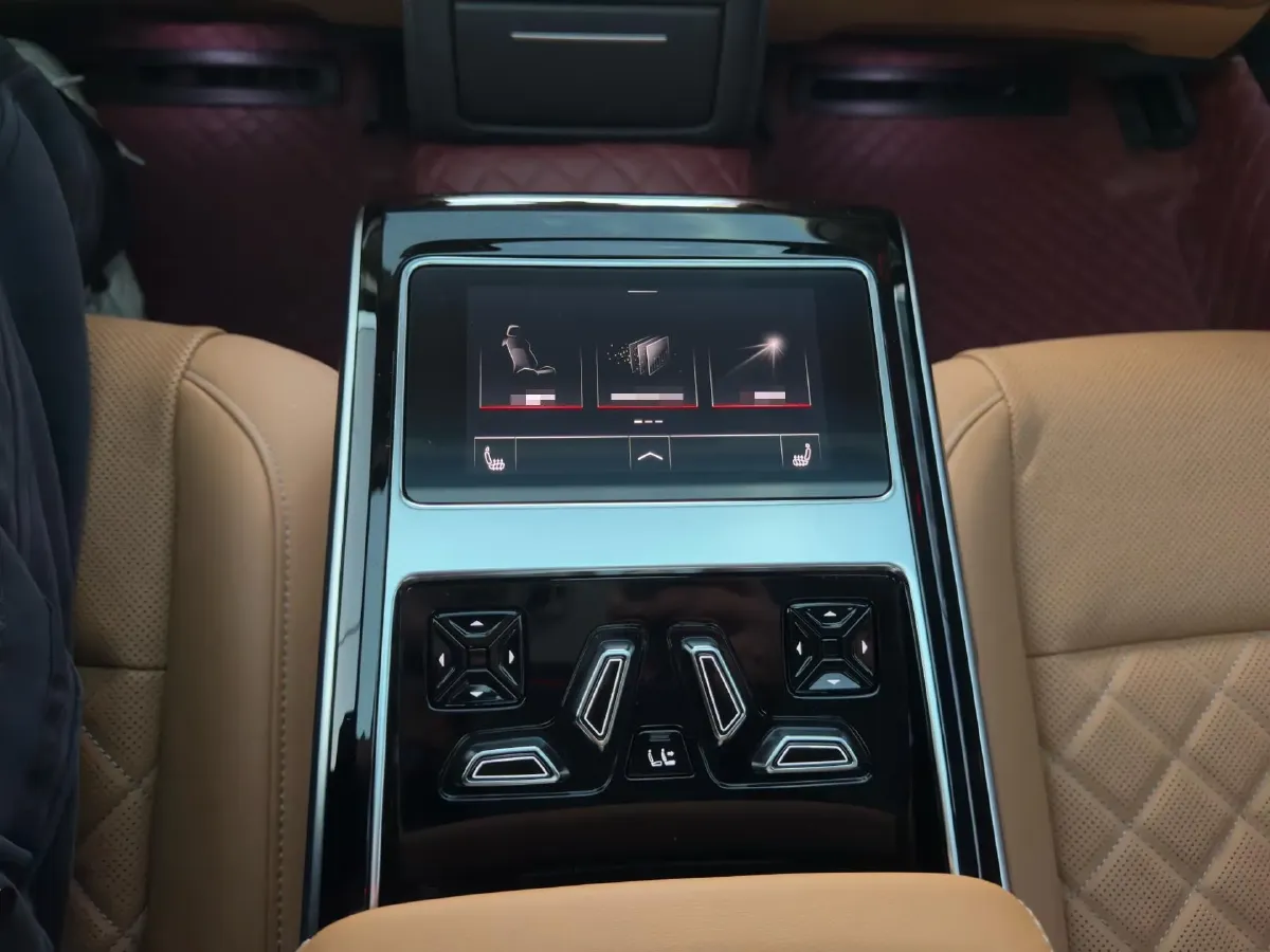 2024 Audi A8 3.0T 286HP V6 8AT,autocango,china used car exporter,china ev exporter,chinese used car exporter,chinese used ev exporter