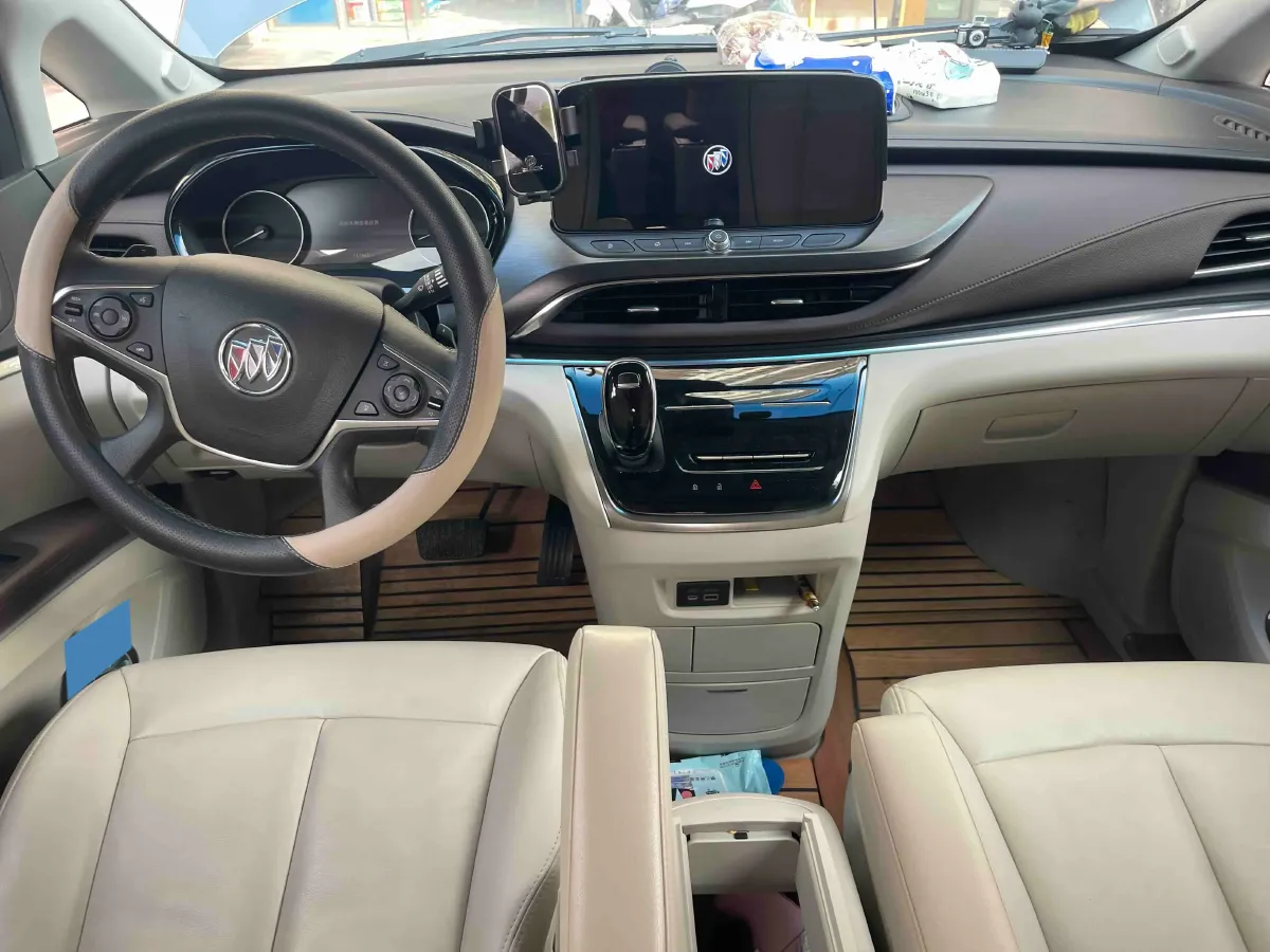 2021 Buick GL8 2.0T 237HP L4 9AT,autocango,china used car exporter,china ev exporter,chinese used car exporter,chinese used ev exporter