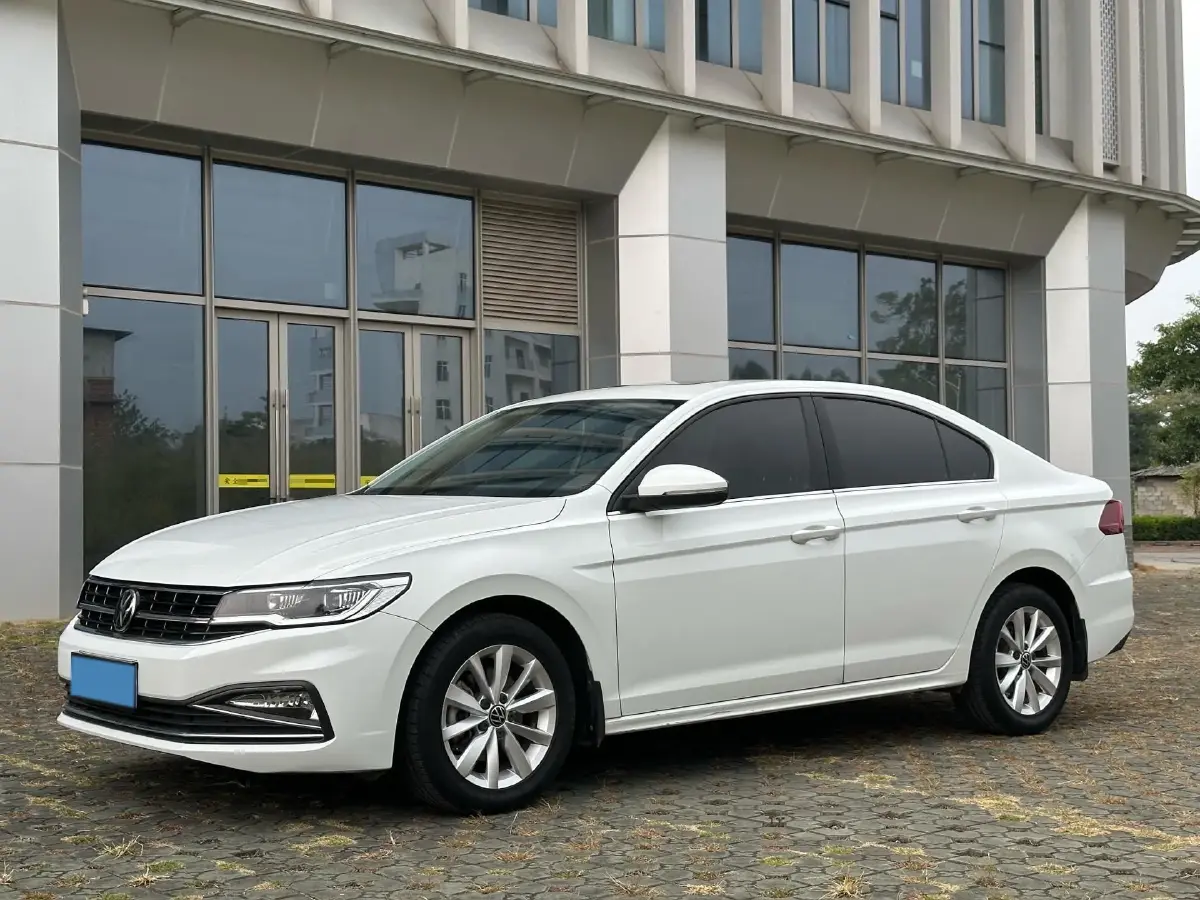 2021 Volkswagen Bora 1.4T 150HP L4 7DCT