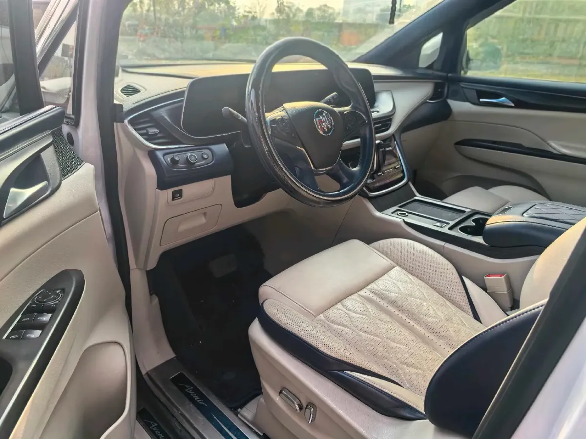 2021 Buick GL8 2.0T 237HP L4 9AT,autocango,china used car exporter,china ev exporter,chinese used car exporter,chinese used ev exporter